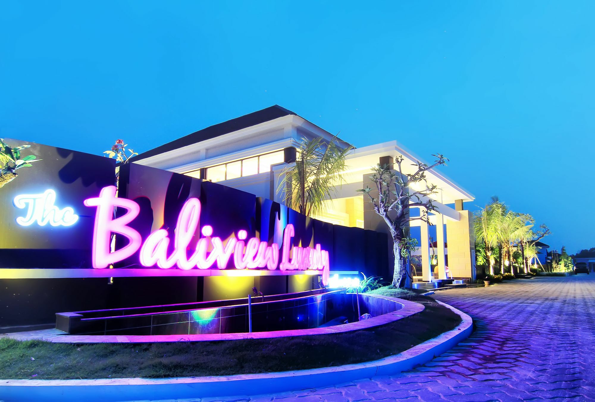 The Baliview Luxury Villas & Resto Pekanbaru Exterior foto