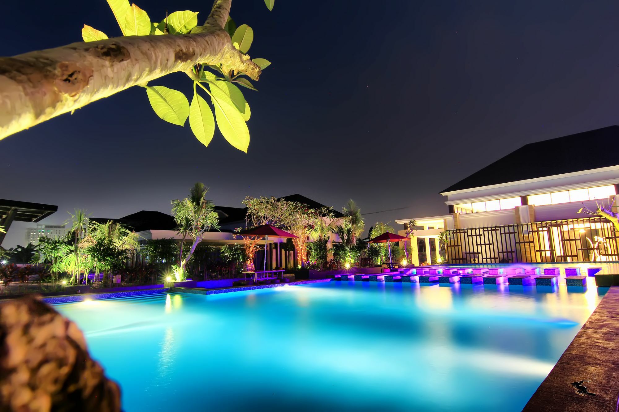 The Baliview Luxury Villas & Resto Pekanbaru Exterior foto